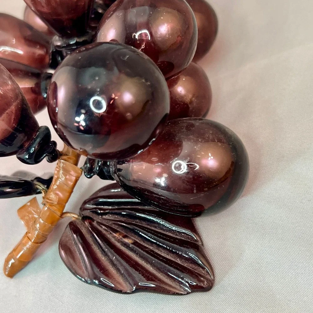 Unbranded Glass Grapes Amethyst Purple Good Vintage Mid Century Modern Decor